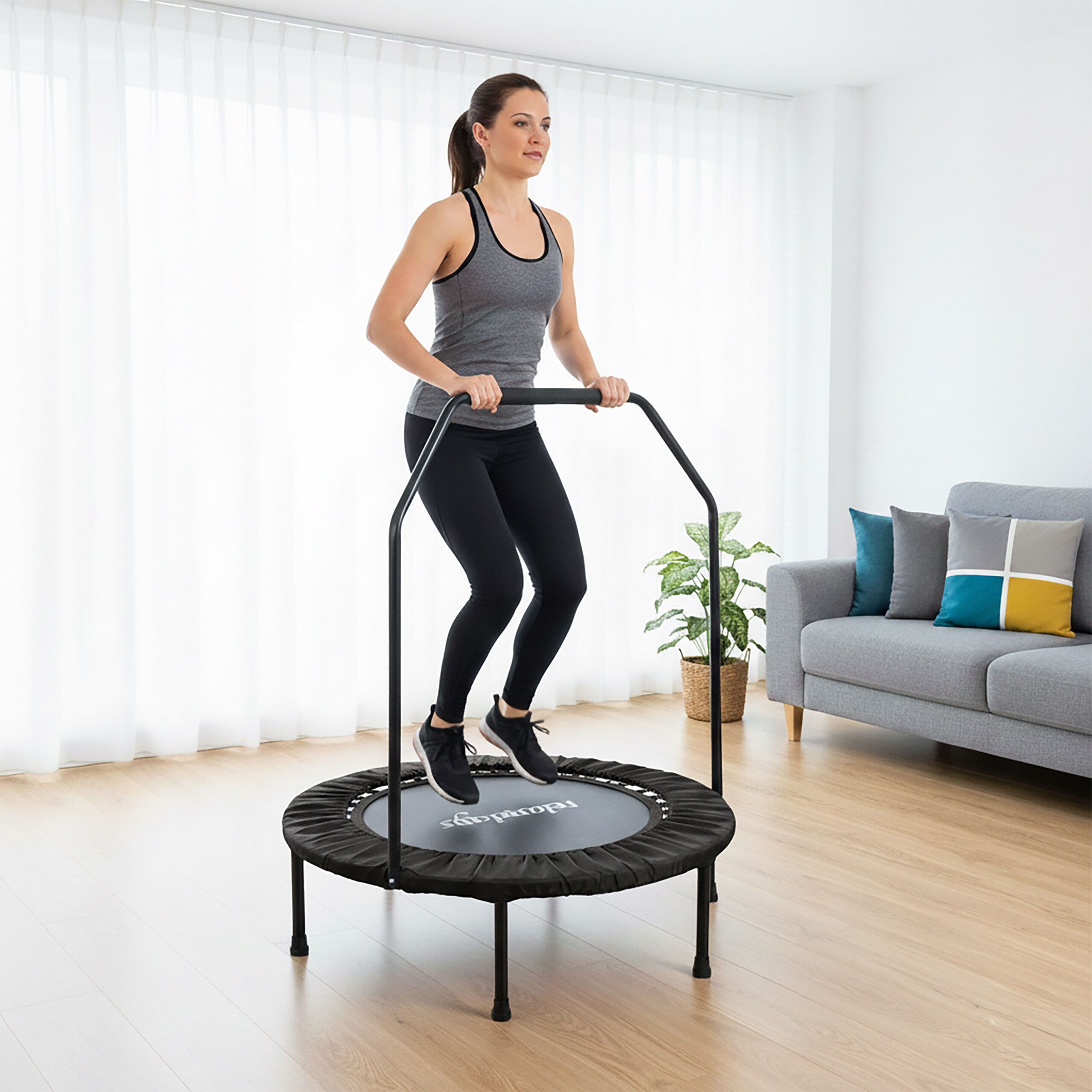 Trampoline in Black - Ø 102 cm