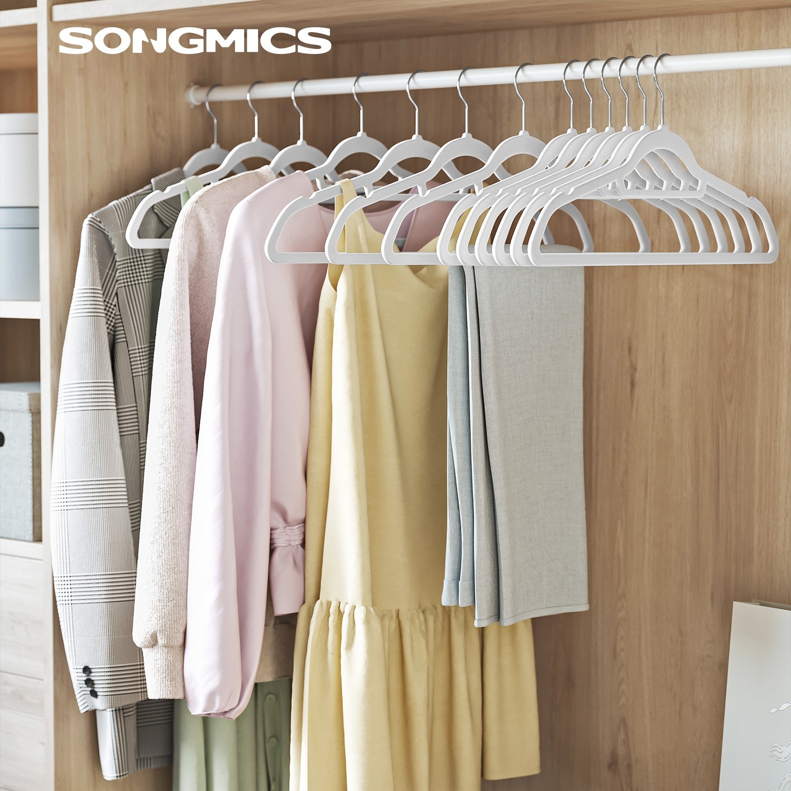 

Songmics Velvet Coat Hangers, 50 Pieces, Space Saving And Non-slip, , Hook, 0.6 Cm , 43.5 Cm Wide, Trouser Coats, White