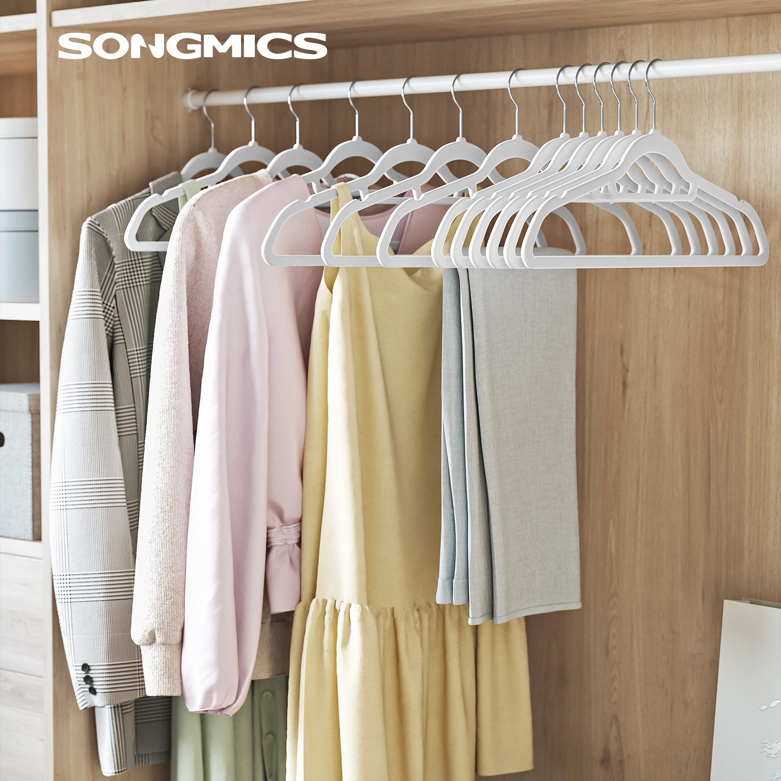 

Songmics Hangers Velvet, 20-piece Set, Hangers, Non-slip, Small Bar For Ties, 360° Rotatable Hook, 0.6 Cm , Space-saving, 43.5 Cm Long, For Coats, Pants