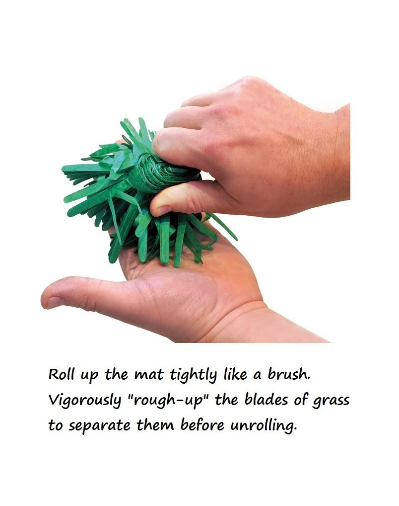 Tissue Paper Cat Mat. Green paper imitation grass play mat - fun for Indoor Cats and Kittens