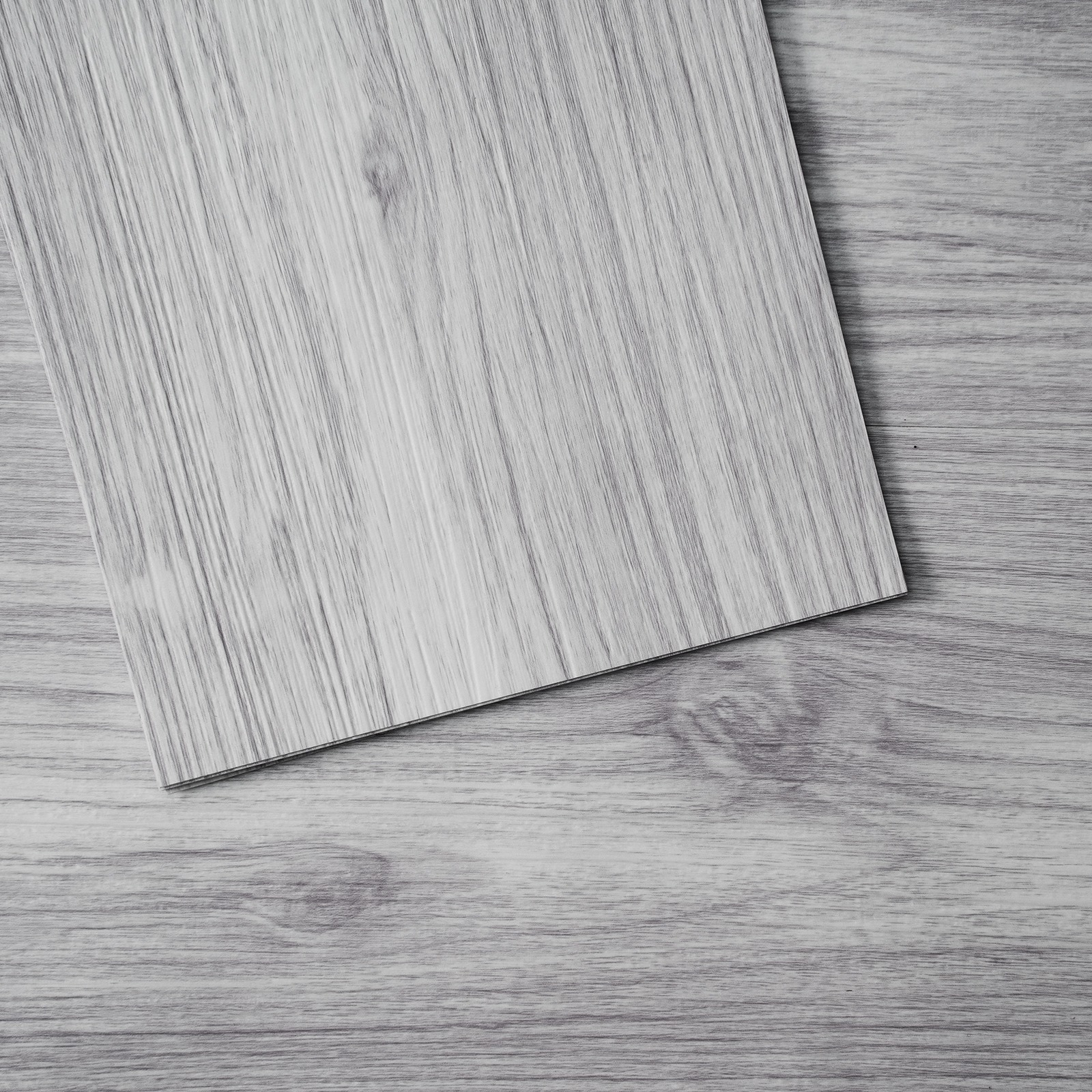 Image of Vevor Self Adhesive Vinyl Floor Tiles 36 X 6 Inch, 20 Tiles 0.62mm Thick , Light Gray Wood Grain For Kitchen, Dining Room, Bedrooms & Bathrooms, Easy For Home Decor