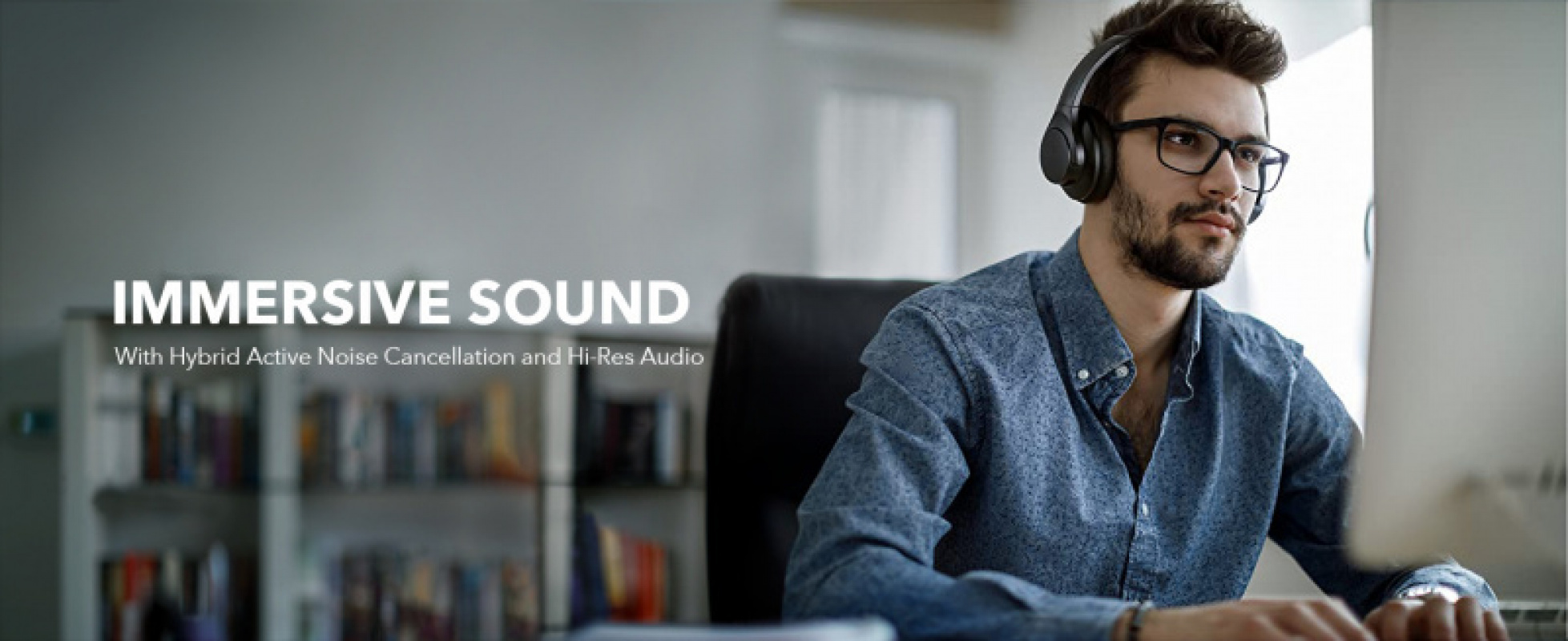 Écouteurs hybrides à réduction active de bruit Soundcore Anker Life Q20, écouteurs Bluetooth sans fil sur l'oreille, autonomie de 60 heures, audio haute résolution, basses profondes, coussinets en mousse à mémoire de forme, voyage, bureau, chargement USB-C