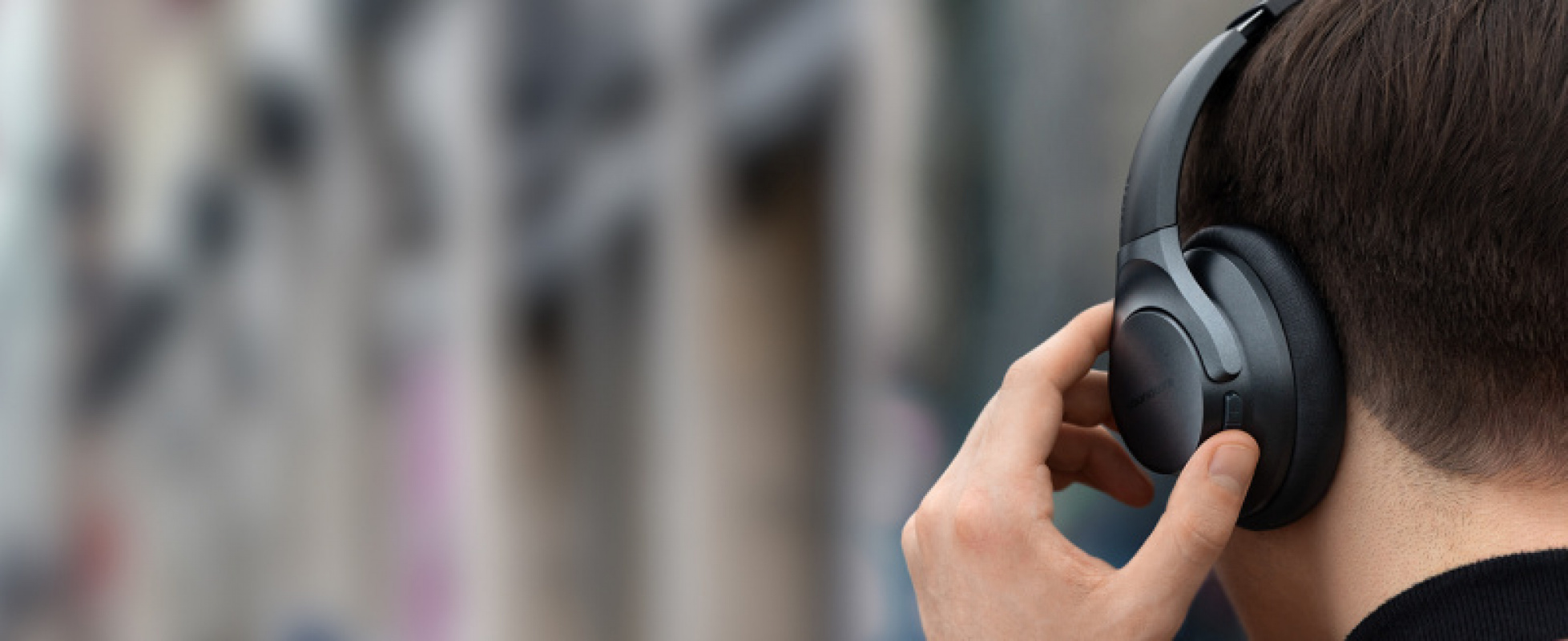 Écouteurs hybrides à réduction active de bruit Soundcore Anker Life Q20, écouteurs Bluetooth sans fil sur l'oreille, autonomie de 60 heures, audio haute résolution, basses profondes, coussinets en mousse à mémoire de forme, voyage, bureau, chargement USB-C