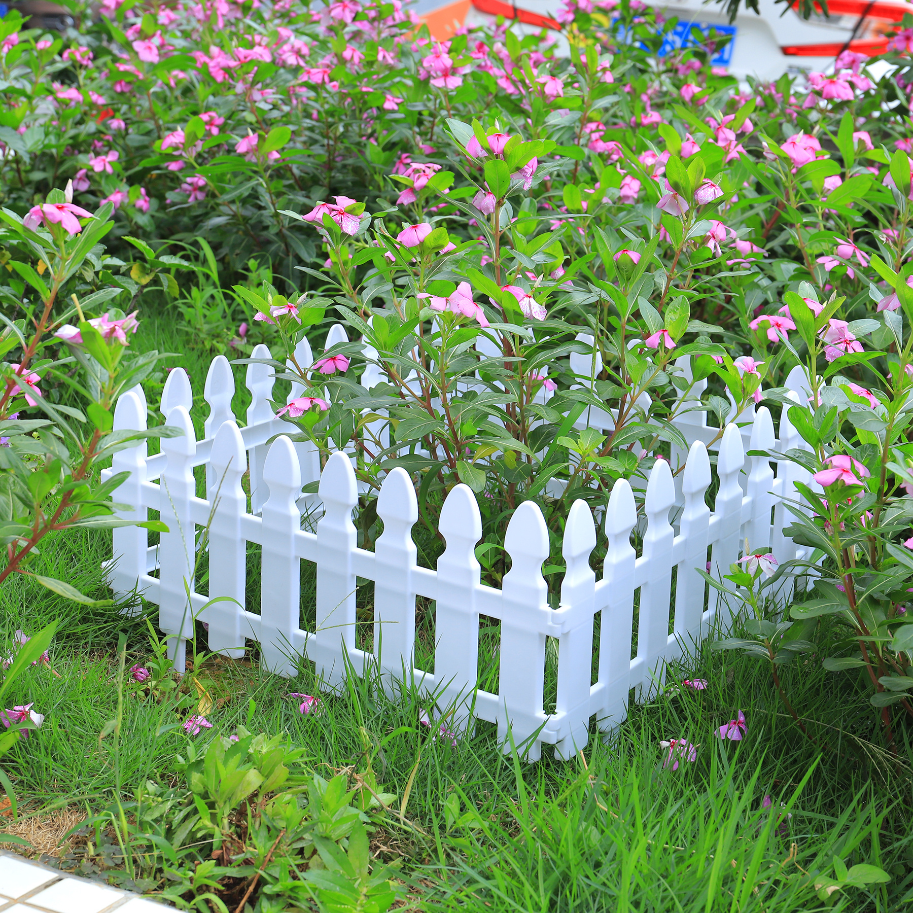 TEMU 4pcs European Plastic Garden Fence, Free Splicing Field Fence, Practical Garden Gardening Edge Decoration Fence, Durable White, Size: