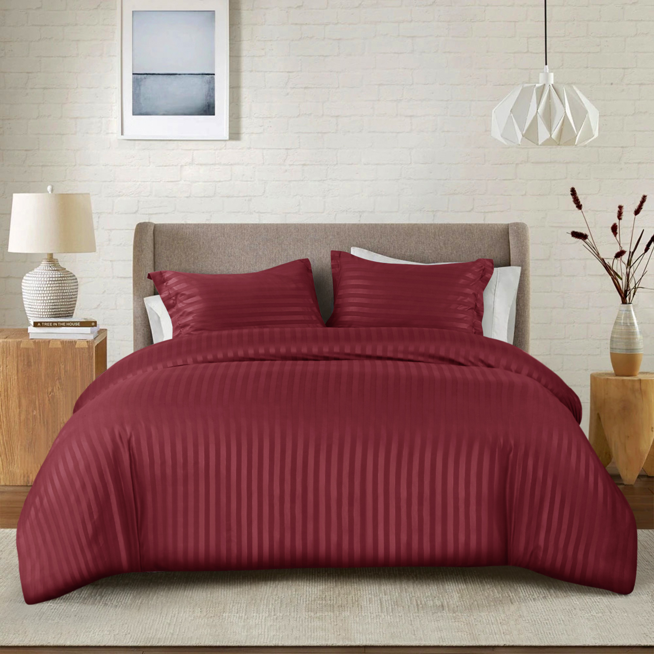 Premium Hotel Quality Satin Stripe Duvet Cover Set Double with Pillowcases | Reversible Soft Quilt Bedding | Easy Care Breathable Luxury Quilt Cover
