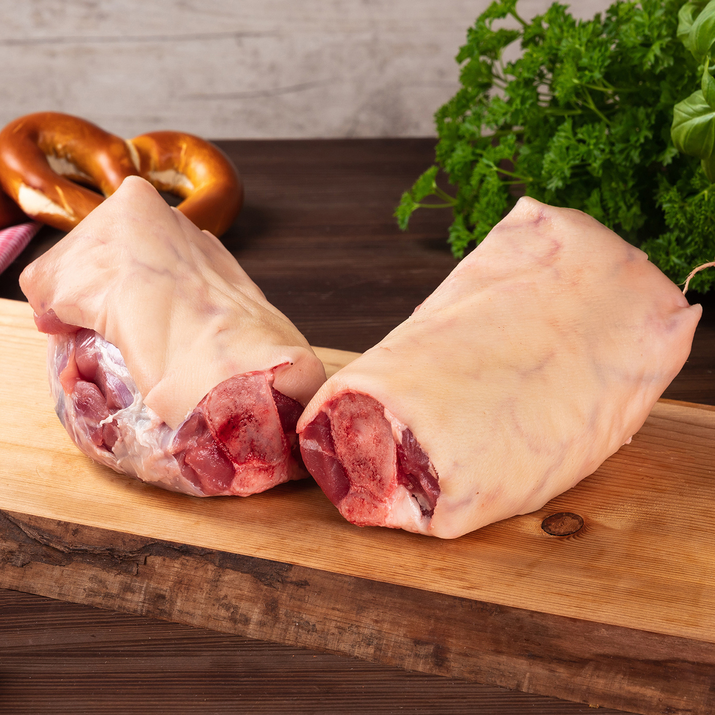 Wurstbaron Meat Knuckle - 4pcs Set 3kg - Perfect For Sunday Roast With Bone