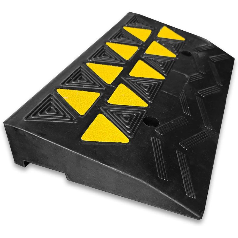 Floordirekt Threshold Ramp Blanc - 50 X 28 X 8 Cm - Black & Yellow - Durable & - For Access - Weatherproof & Long-lasting - Ideal For Homes, Garages & Public