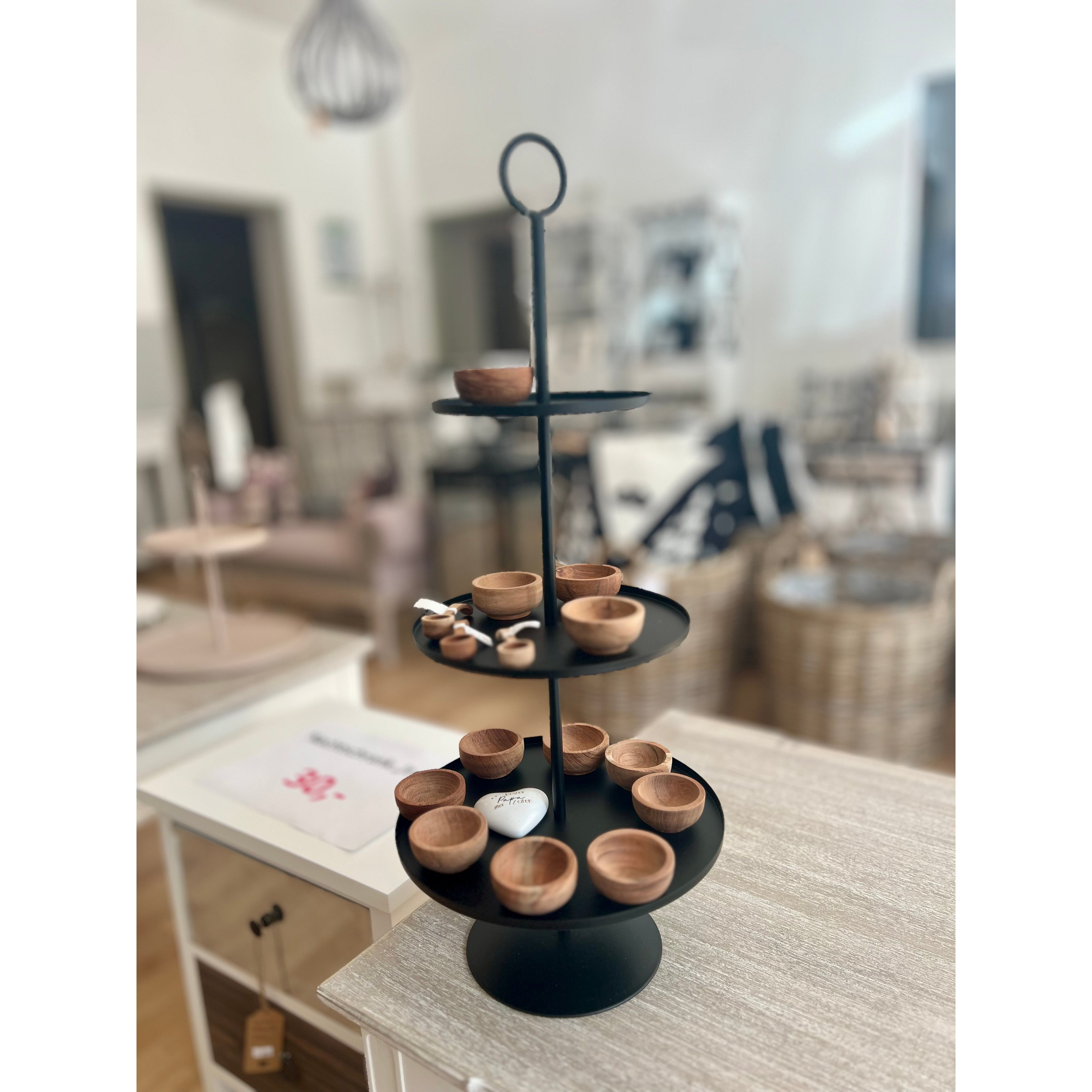 Image of Simple Black Matte Modern H60.5cm Metal Shelf Decorative Shelf 60 Cm. 3-tiered