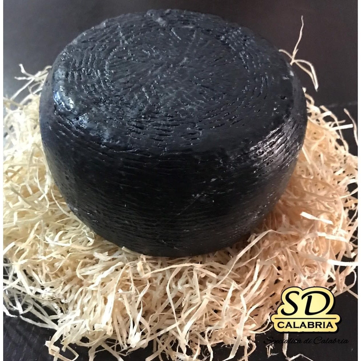 TEMU Pecorino Nero Kaas, Volledige Vorm Omtrek 1Kg