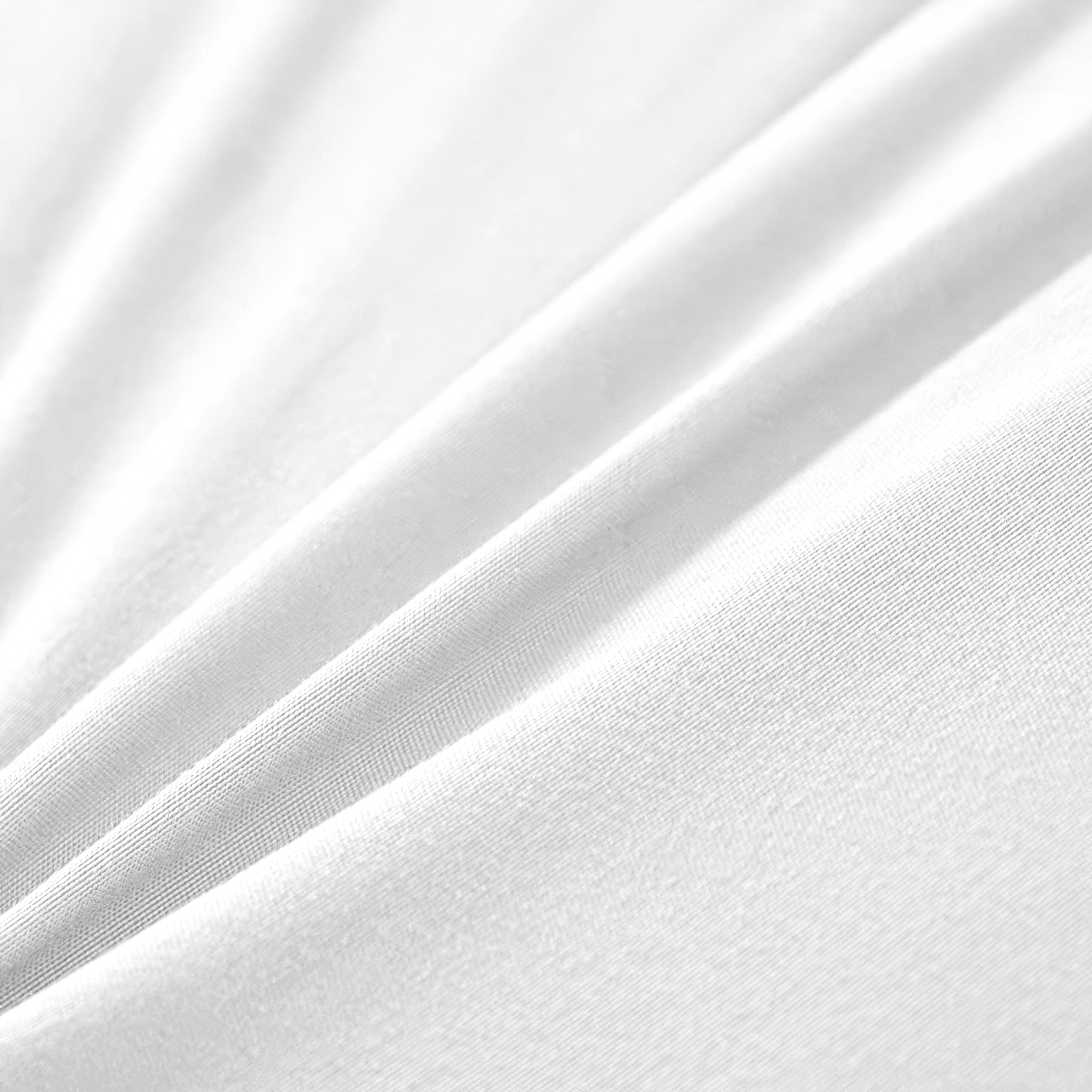 Hotel Quality 10cm Extra Thick Mattress Topper and Deep Fitted Elastic Corners – Luxury Mattress Topper for All Season and all size available Single, Double, Small Double, King and Super King. 4 Pack Pillow Protector Available for Matching Set