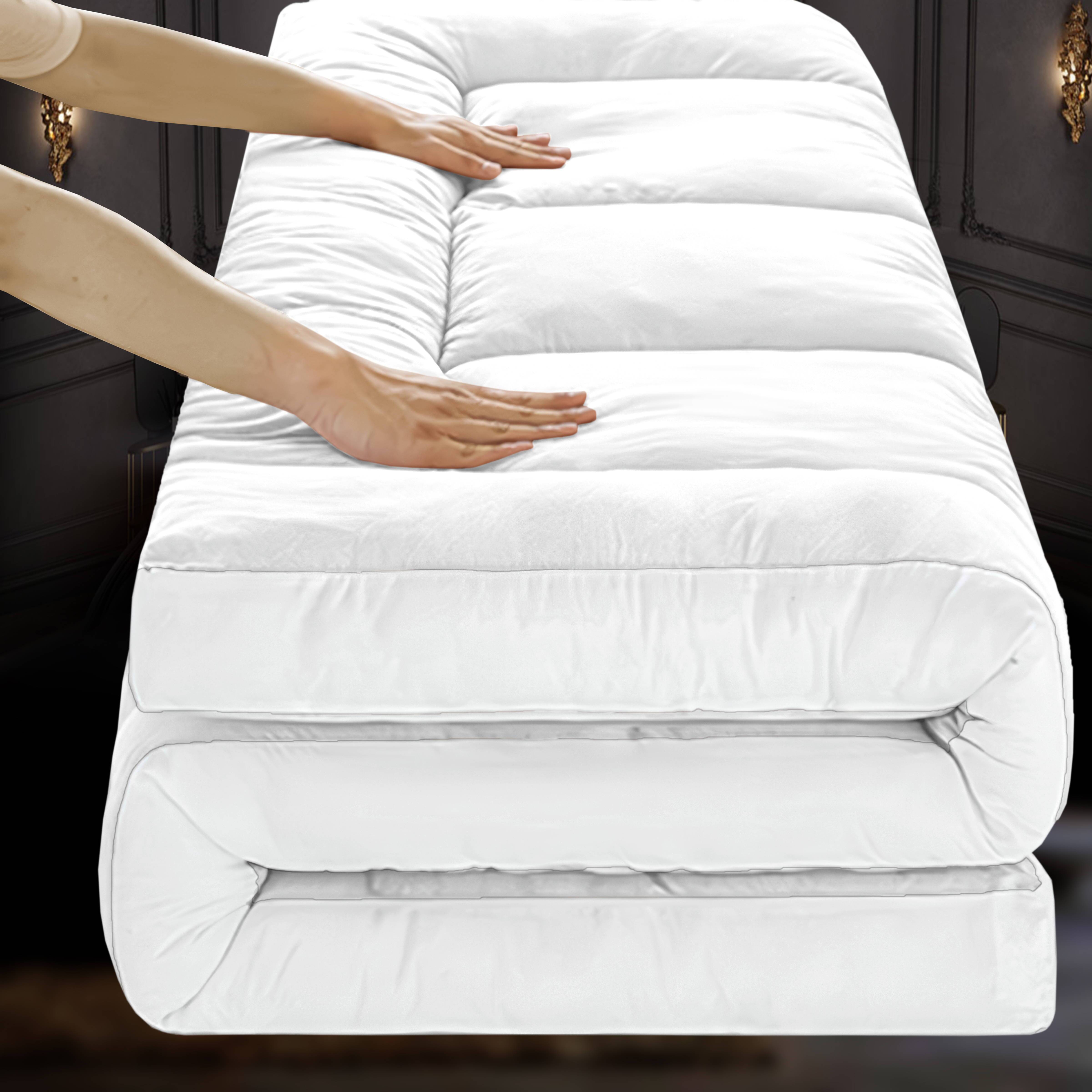 Hotel Quality 10cm Extra Thick Mattress Topper and Deep Fitted Elastic Corners – Luxury Mattress Topper for All Season and all size available Single, Double, Small Double, King and Super King. 4 Pack Pillow Protector Available for Matching Set