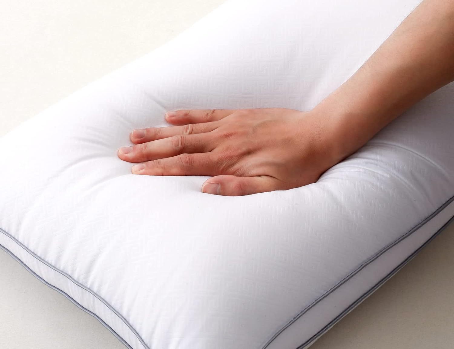 2X-4X High-quality sleep pillows designed to prevent sedimentation during sleep and provide neck support. Soft and comfortable, machine washable, perfect for home, bedroom, and hotel use - the perfect gift for all seasons