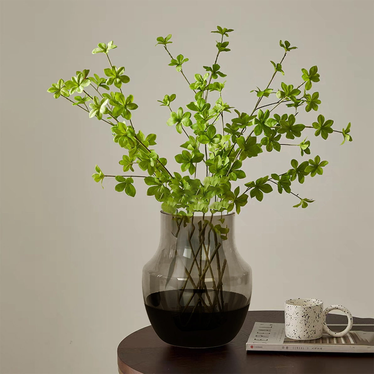 Image of Small Vase, 10x21 Cm