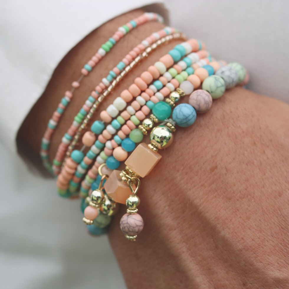 E-shop Damen Boho Armband-Set, Mehrreihiges Armband, mit Anhänger, Perlen-Handkette, verstellbar, für Damen und Mädchen, ideal als Geschenk oder für &