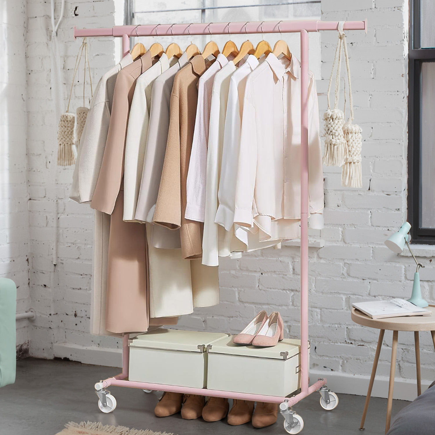Image of Clothes Rack With Wheels, Extendable Garment Rack, Supports Up To 100 Kg, Easy Assembly, Portable