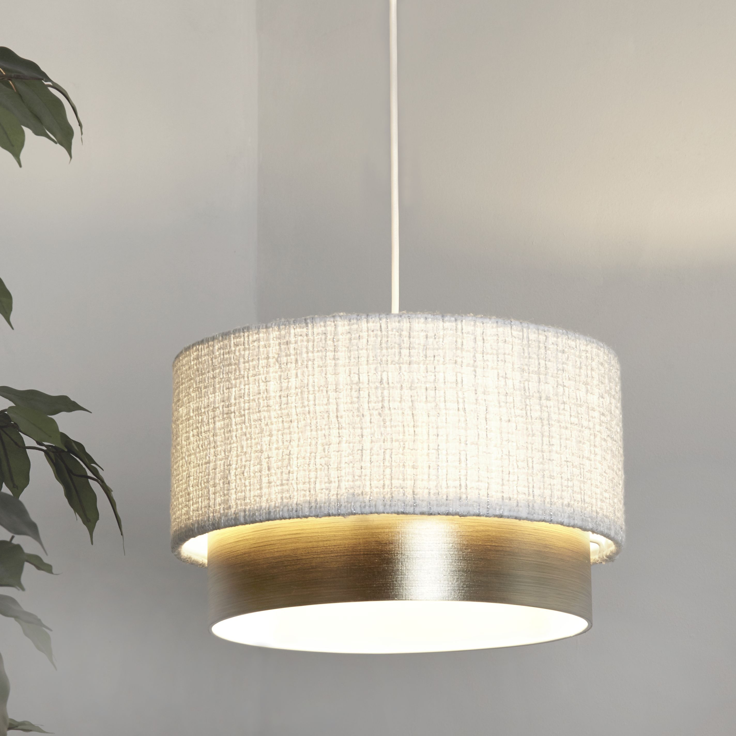 Skandia Cream Double Tier Easy Fit Light Shade - One Size / Cream
