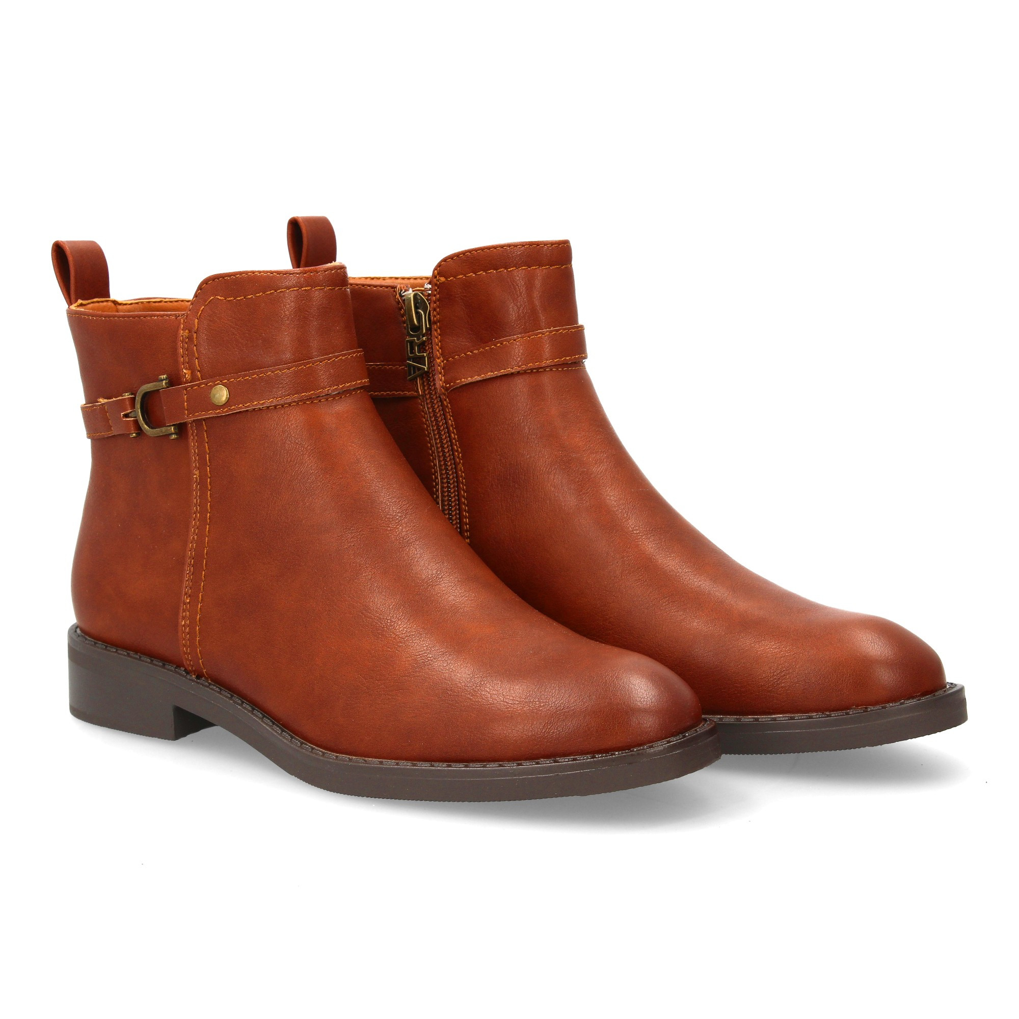 Image of Flat For Women, Ideal For Winter Season, Comfortable And Functional Design For Everyday Use. Design With Decorative Strap And Metal . Lateral Zipper And Comfortable And Flexible Sole.
