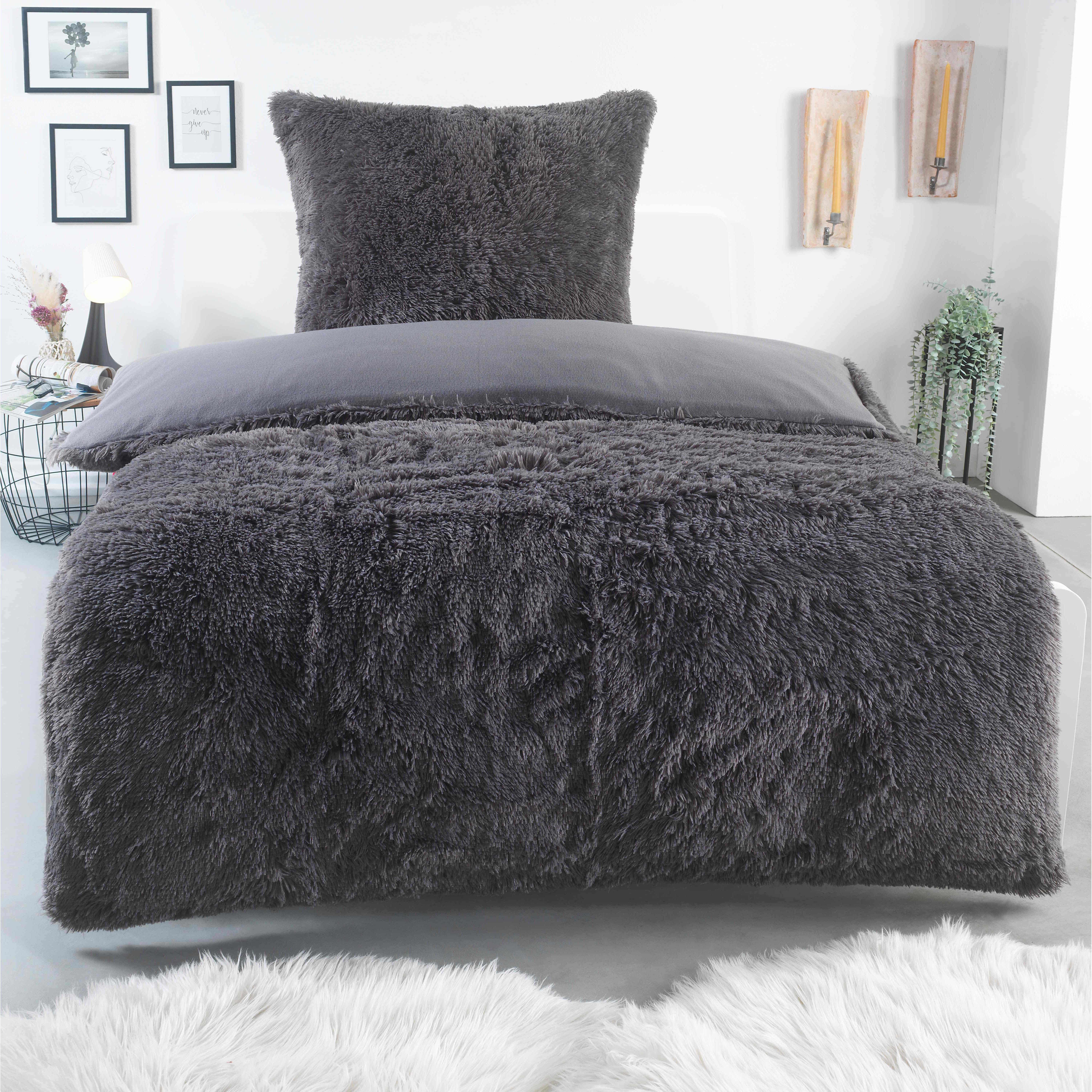 Image of Warm Winter Plush Bedding Set 2pcs - Duvet Cover 135x200 Cm Or 155x220 Cm + Pillowcase 80x80 Cm - Fleece Bedding - With Zipper - Cozy & Warm