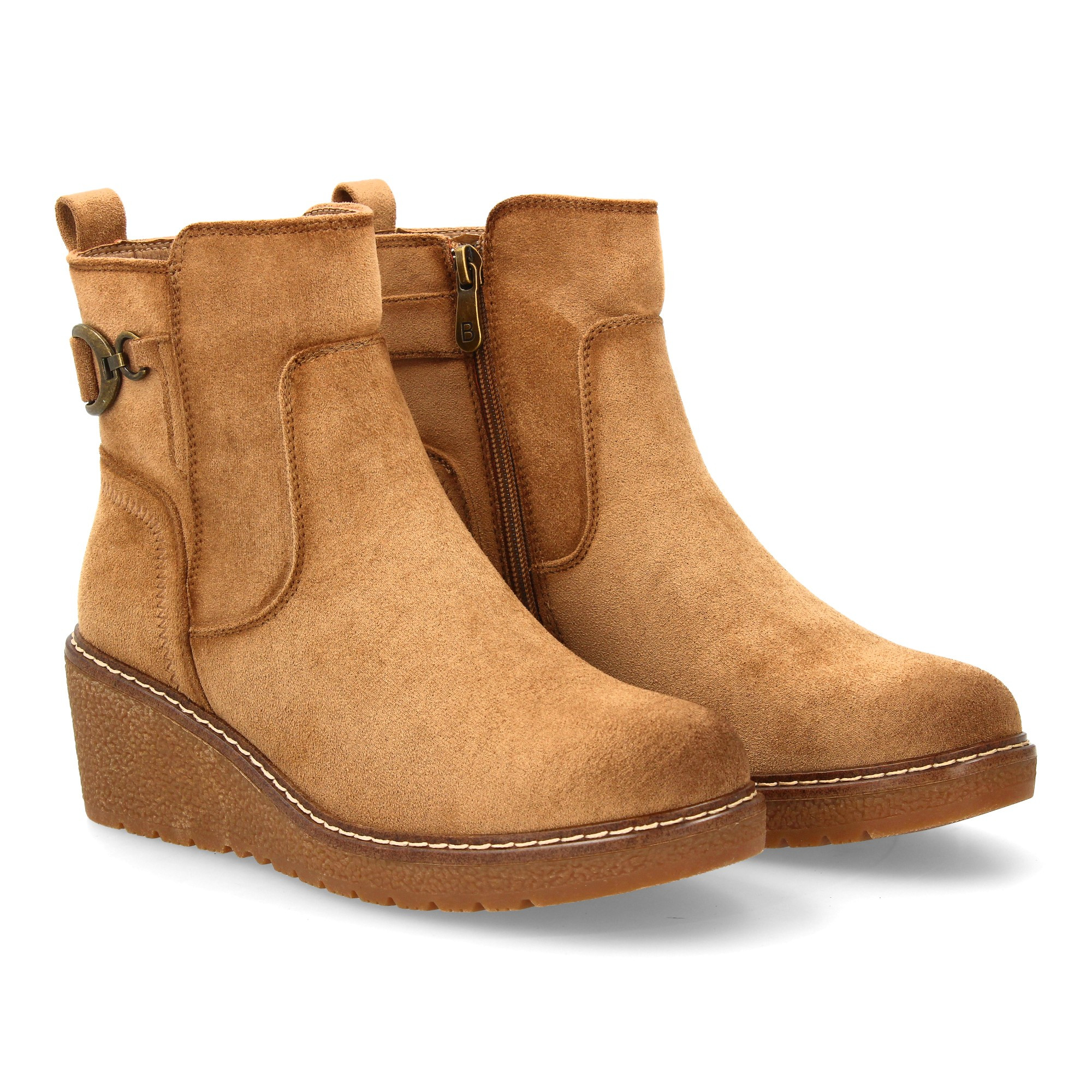 Image of Women's With Comfortable Wedge For Everyday Use. Metallic Lateral Ornament Design With Strap, Interior Zipper Closure.
