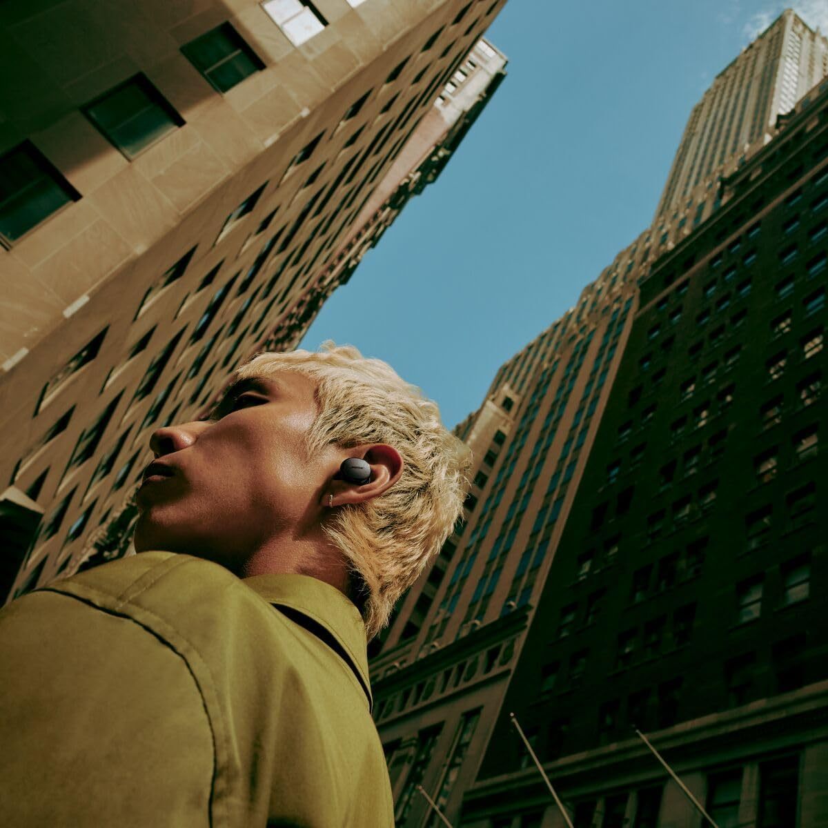 Bose QuietComfort Wireless Noise Cancelling Earbuds 5.3, Lifestyle Bluetooth Earbuds with Active Noise Cancellation, Up to 8.5 Hours of Battery Life, BLACK - UK SELLER