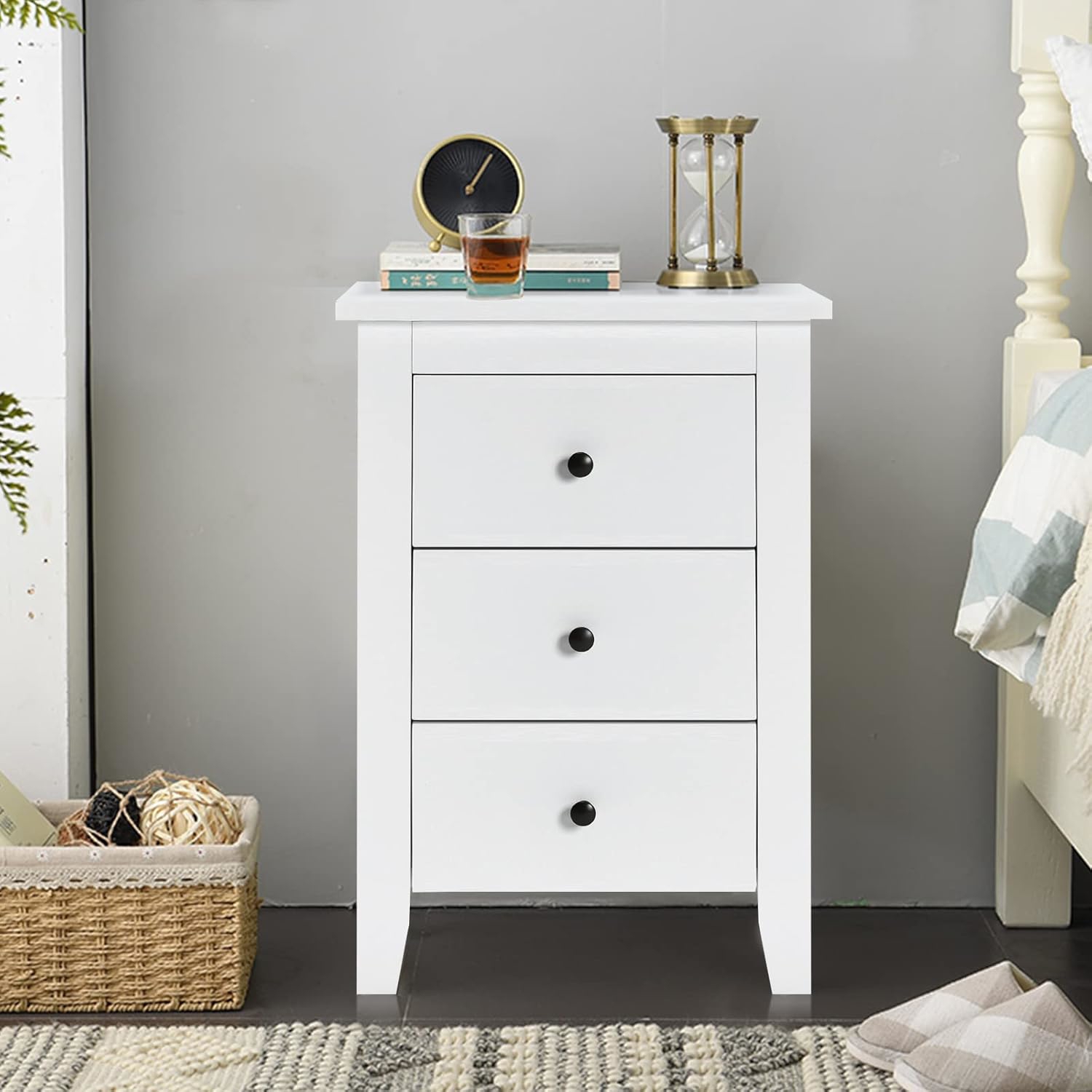 Nightstand With 3 Drawers, Modern Bedside Cabinet, End Table-large Storage Space And Sturdy Structure