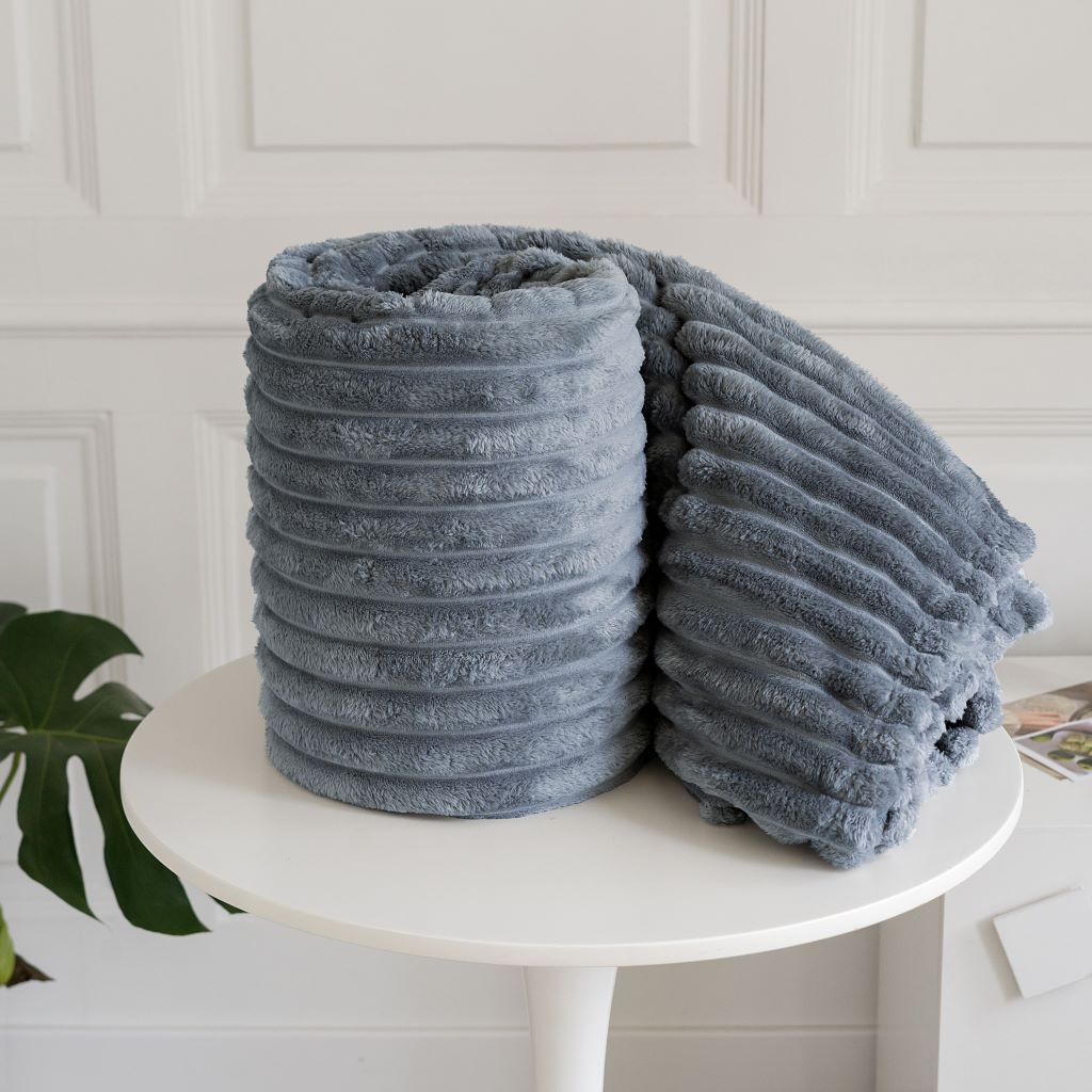 TEMU Luxurious Chunky Ribbed Cord Fleece Throw Blanket - Soft And Cozy - 100% Polyester Solid Color Comfortable Sofa Throw For - Machine Washable