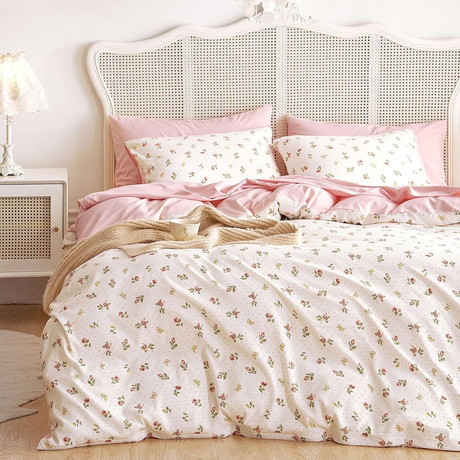 Image of Flowers Bed Sheet White Pink Flowers Leaves Reversible Bed Sheet Set Plants Floral Microfiber Aesthetic Bed Sheet Set Flower Plant Pattern Bed Cover With Zipper