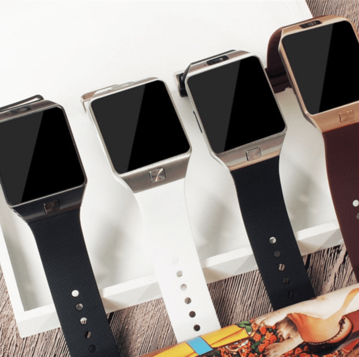 LUNIQUESHOP Montre Connectée JUST, Smartwatch, Appel depuis la montre, Écran Tactile, Notifications, Bluetooth