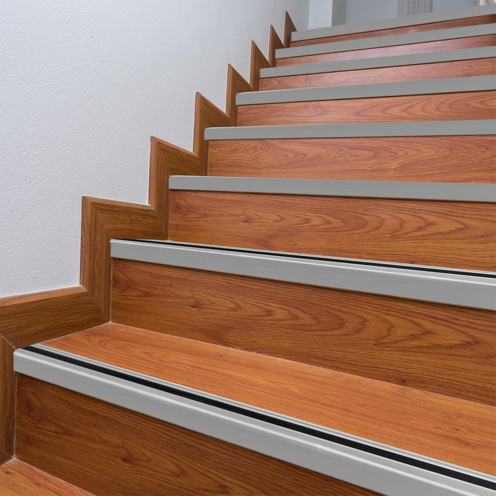 Floordirekt Stair Edge Profile Glory - L-shaped - Made Of Aluminum - 1 Piece - Includes Mounting Hardware - 3 Lengths & - Pre-drilled