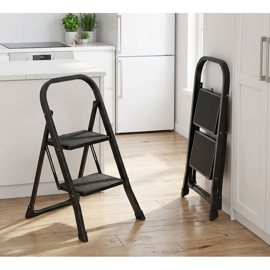 TEMU 2-step Ladder, Black , Foldable Stool With Large Non-slip Pedal, Non-slip Feet, Black Powder-coated Steel Frame, 150 Kg Load Capacity