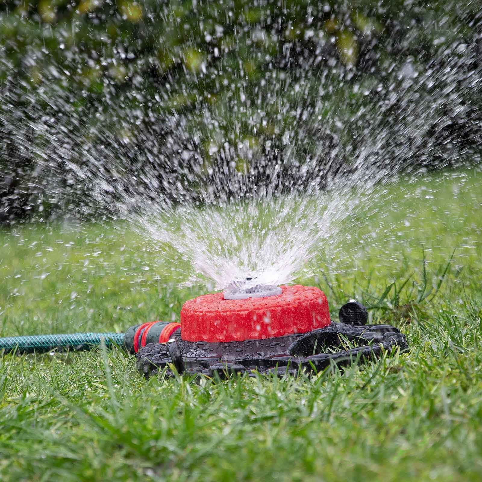 Image of Multi-surface Sprinkler With 9 Selectable Spray Patterns
