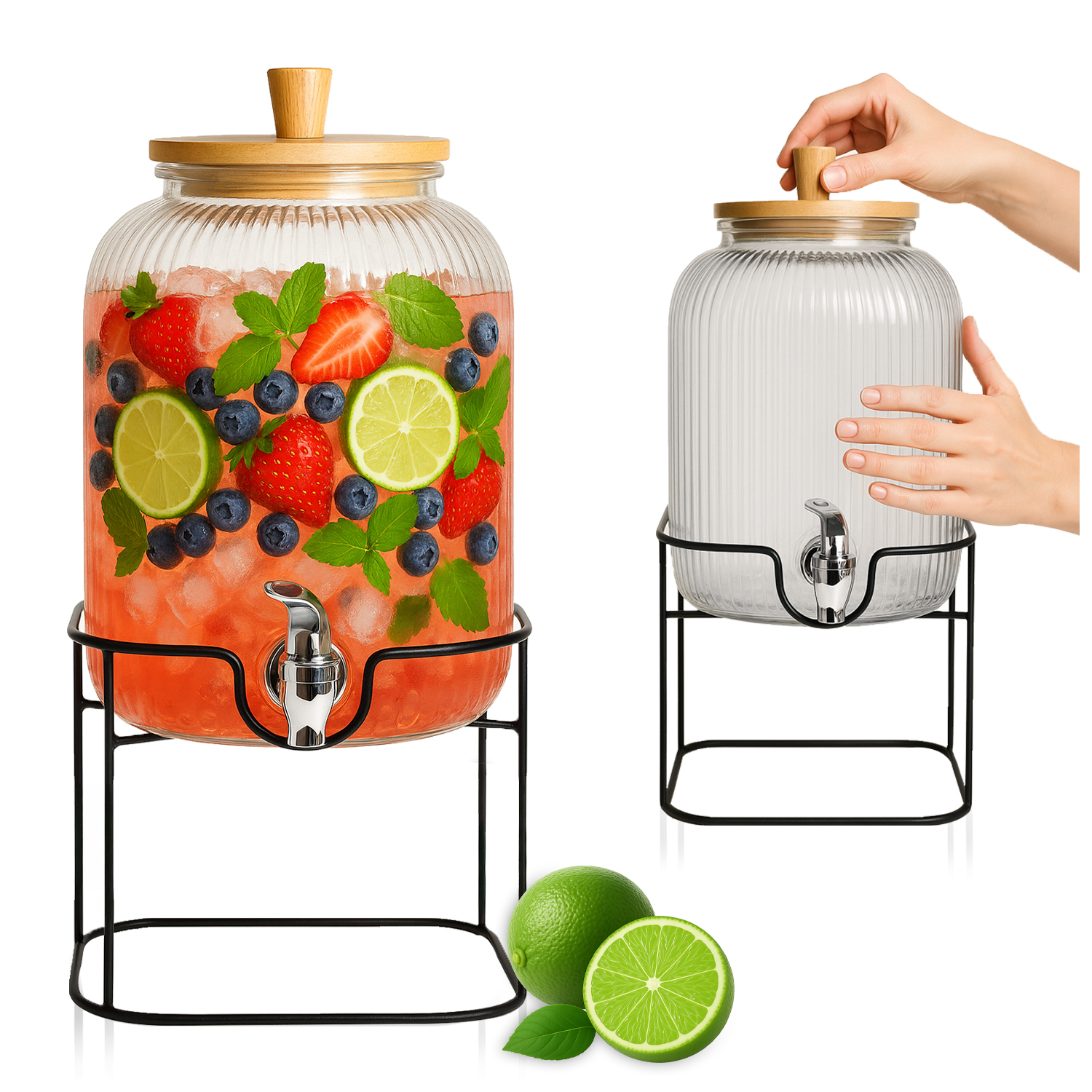 A Jug With A Tap, A 5l On A Metal Stand, Equipped With A Tap For Lemonade, Water, Juice, Punch With A Bamboo Cover.