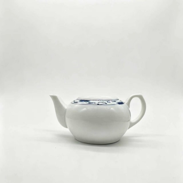 1pc Of Ceramic Teapot 650ml - White With Blue Floral Patterns Dishwasher Safe For Tea & Household