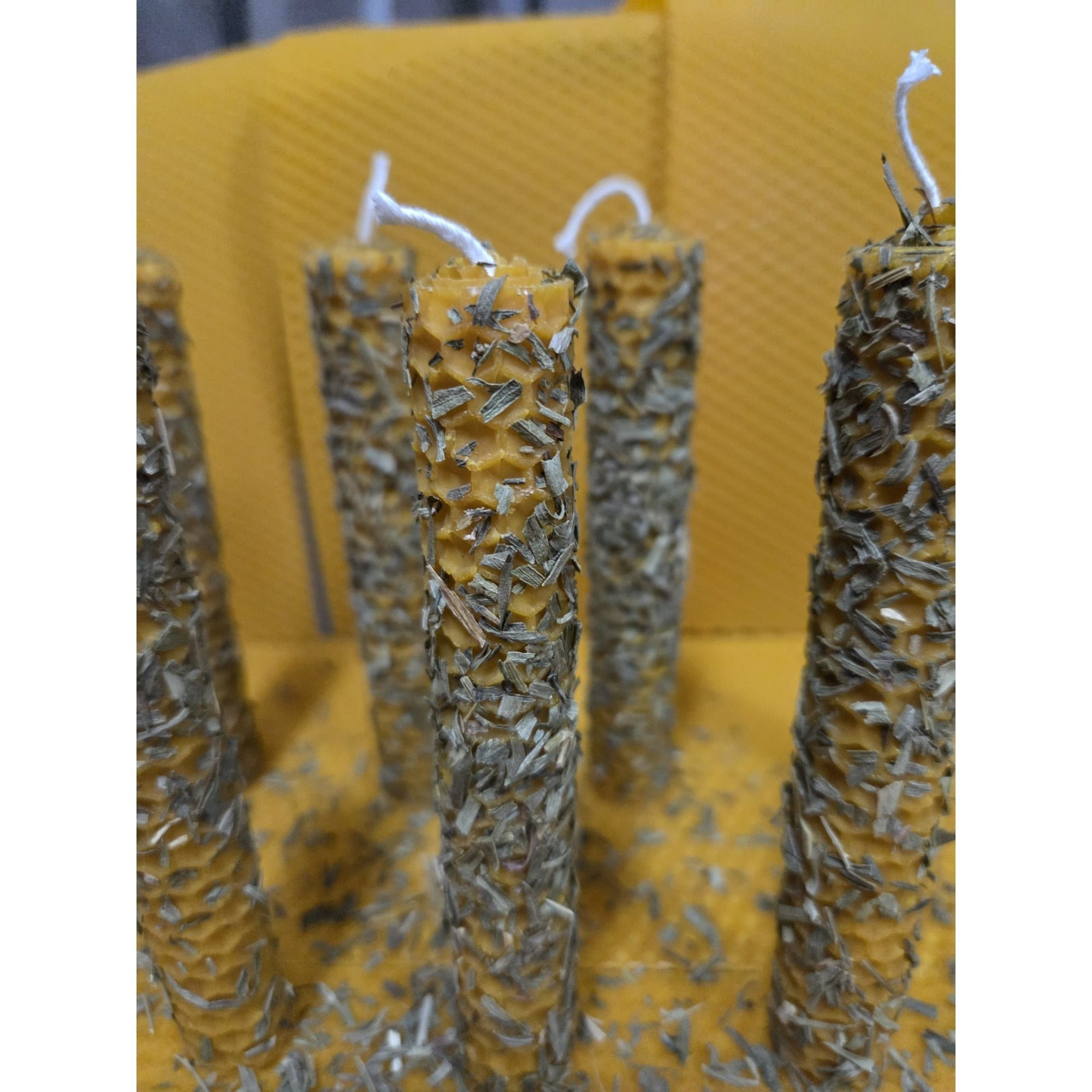Image of 7 Honey Candles With 13 Cm X 2 Cm