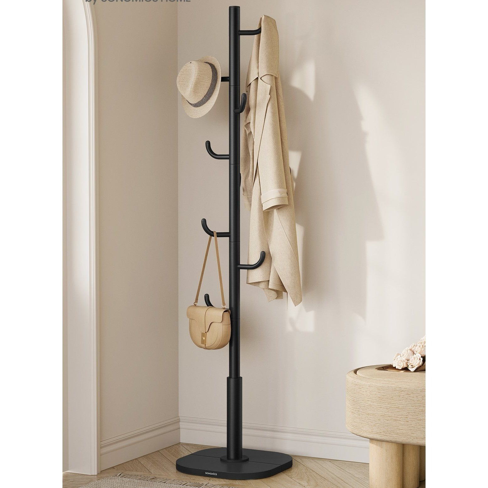 Image of Free-standing Cactus-shaped Coat Rack In Ink Black With An Overall Height Of 175.3 Cm. Equipped With -curved Hooks - Suitable For Hanging Jackets, Hats, And Bags