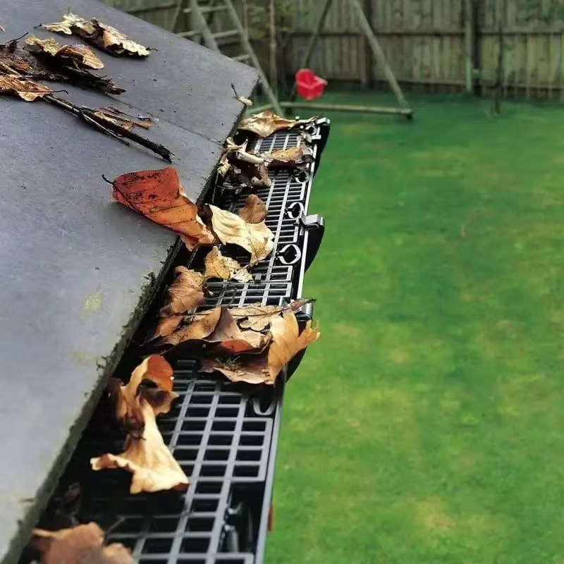 TEMU 20meter Gutter Guard – Mesh Roof Plastic Guttering Cover To Prevent Blockage From Leaf & - Suitable For 100-115mm Gutter Width