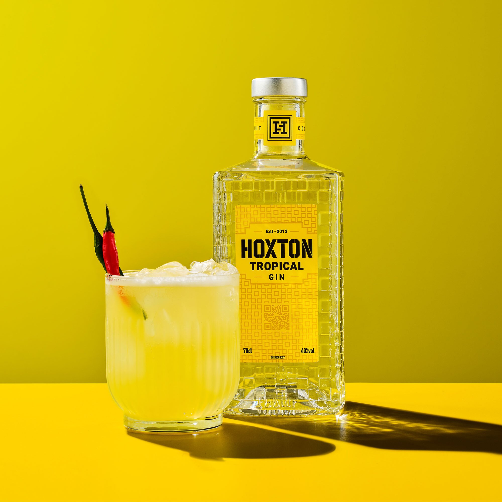 TEMU Tropical Coconut & Grapefruit Flavoured Gin, 40% Abv, 70cl