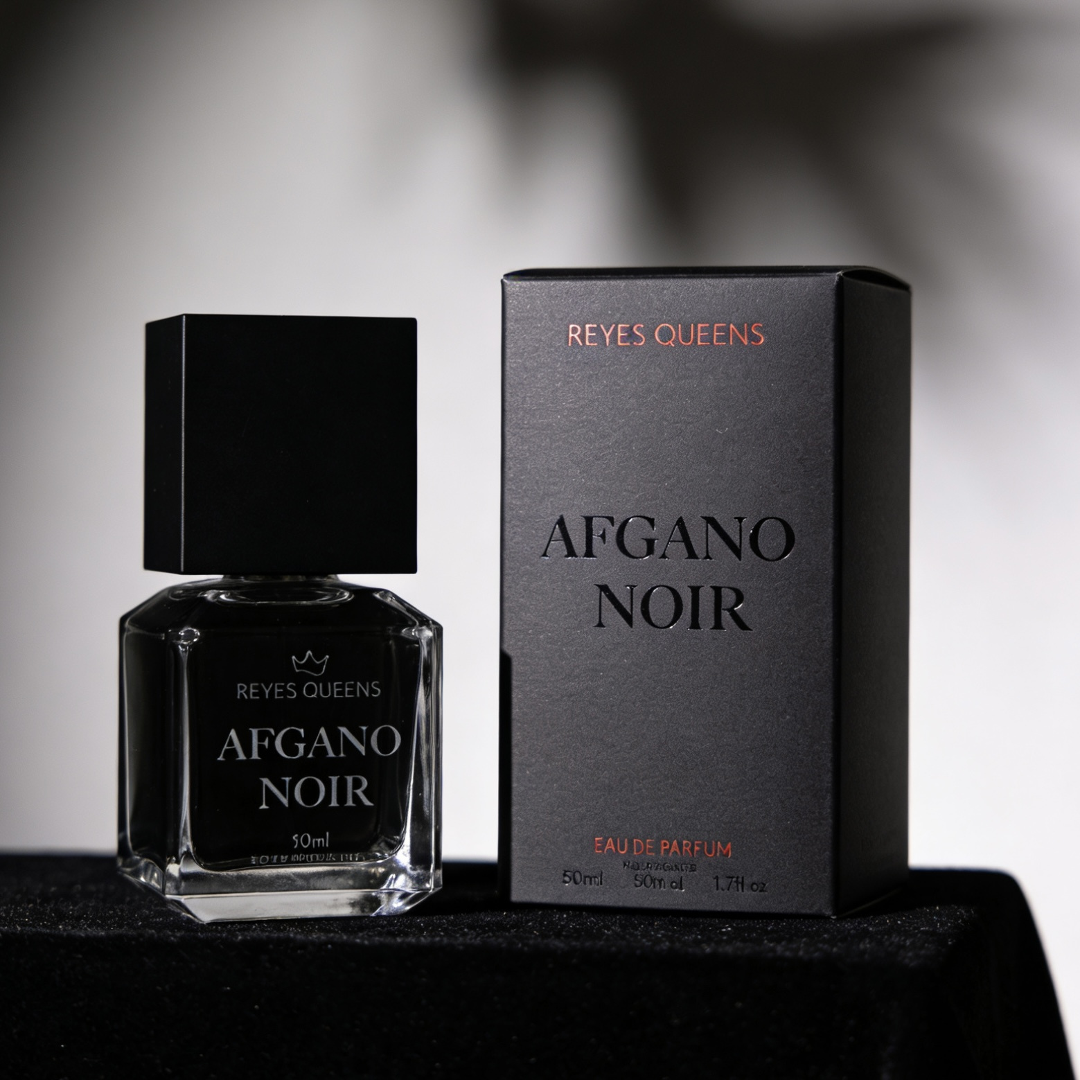 E-shop Afgano Noir Eau de Parfum 50ml für Herren – Tiefes holziger Duft mit grünen Blättern, Harz, Kaffee, Tabak, Oud & Weihrauch – Dunkel, sauber &