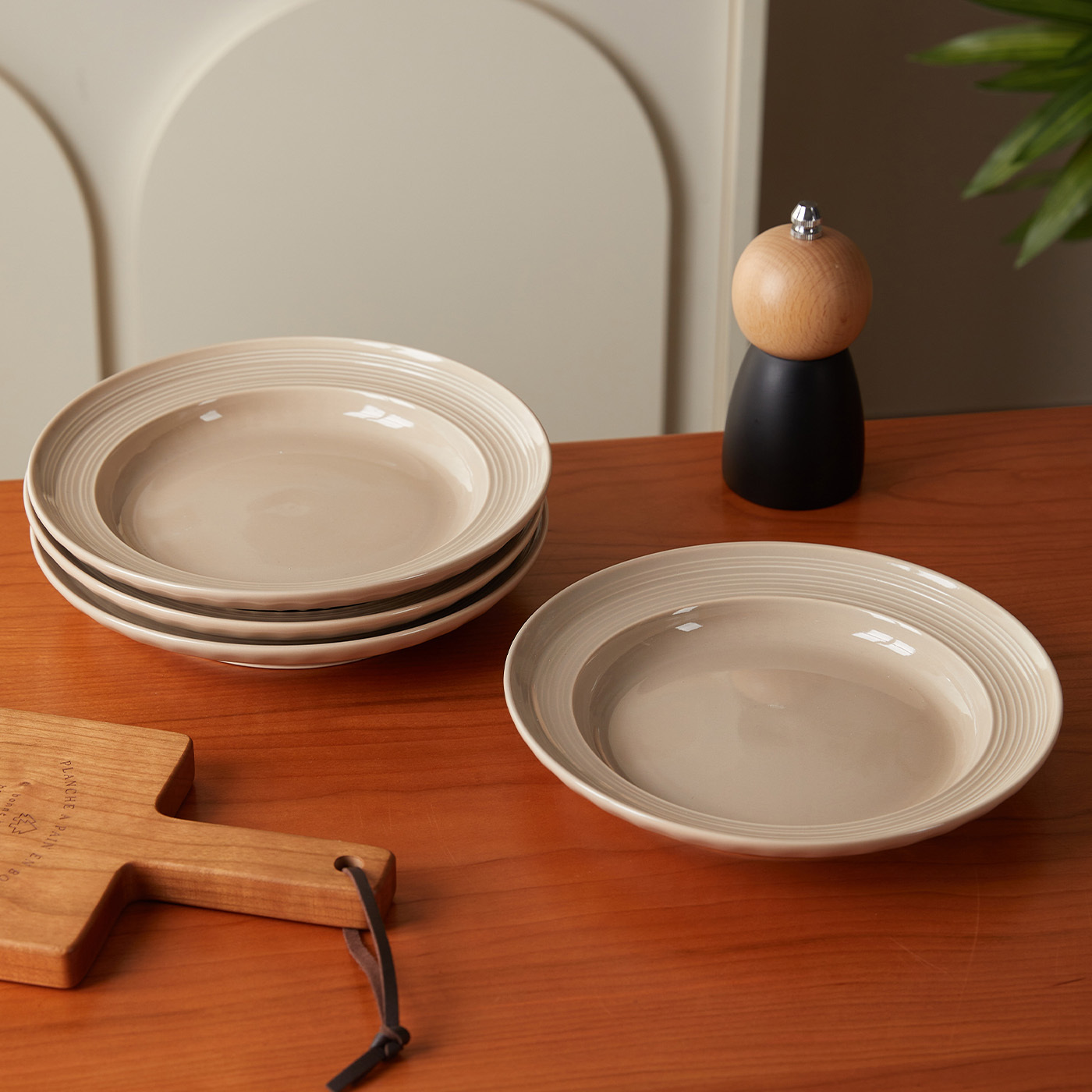 TEMU Ensemble de Vaisselle en Céramique de 4 Pièces, 8 Pouces, Ø20,4 cm, Assiettes à Pâtes, Assiettes à Salade, Assiettes Occidentales, Assiettes à
