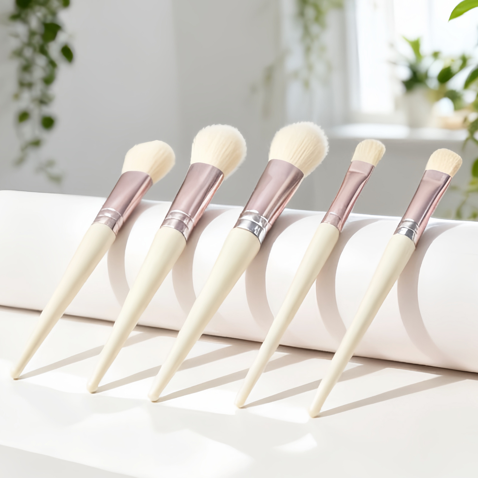 Image of 5pcs Makeup Brush Set - Vegan Hair Brushes For Foundation, Eyeshadow & Blush, Wet/dry Use, Ideal For , Professional Cosmetics & Travel