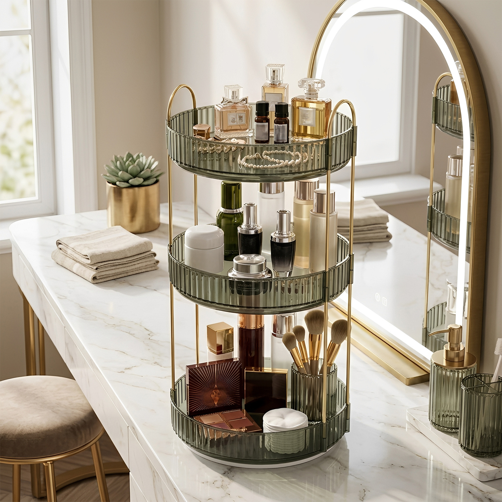 TEMU Luxury 3-tier Rotating Countertop Organizer Stand Green Plastic Bathroom Storage Rack With Gold Frame 360° Spinning Vanity Shelf For Cosmetics
