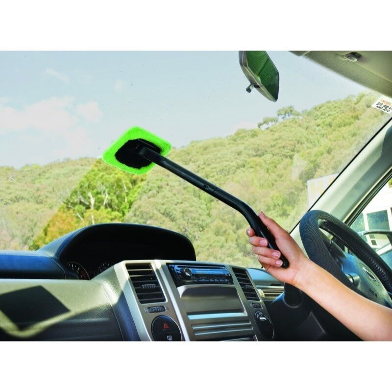 Windscreen Cleaner with Microfibre Mitt and Spray Bottle
