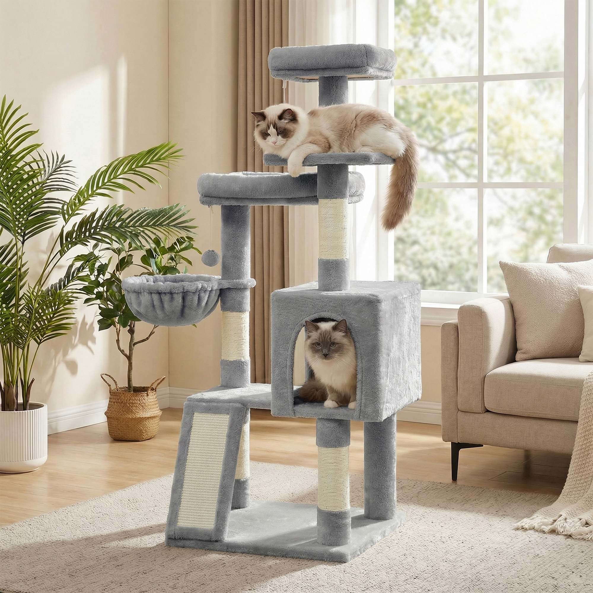 E-shop Kletterbaum mehrstufig, mit Rampe, Kratzsäulen, 3 Plattformen, Höhle, Korb, 2 Bällen, 136 cm hoch