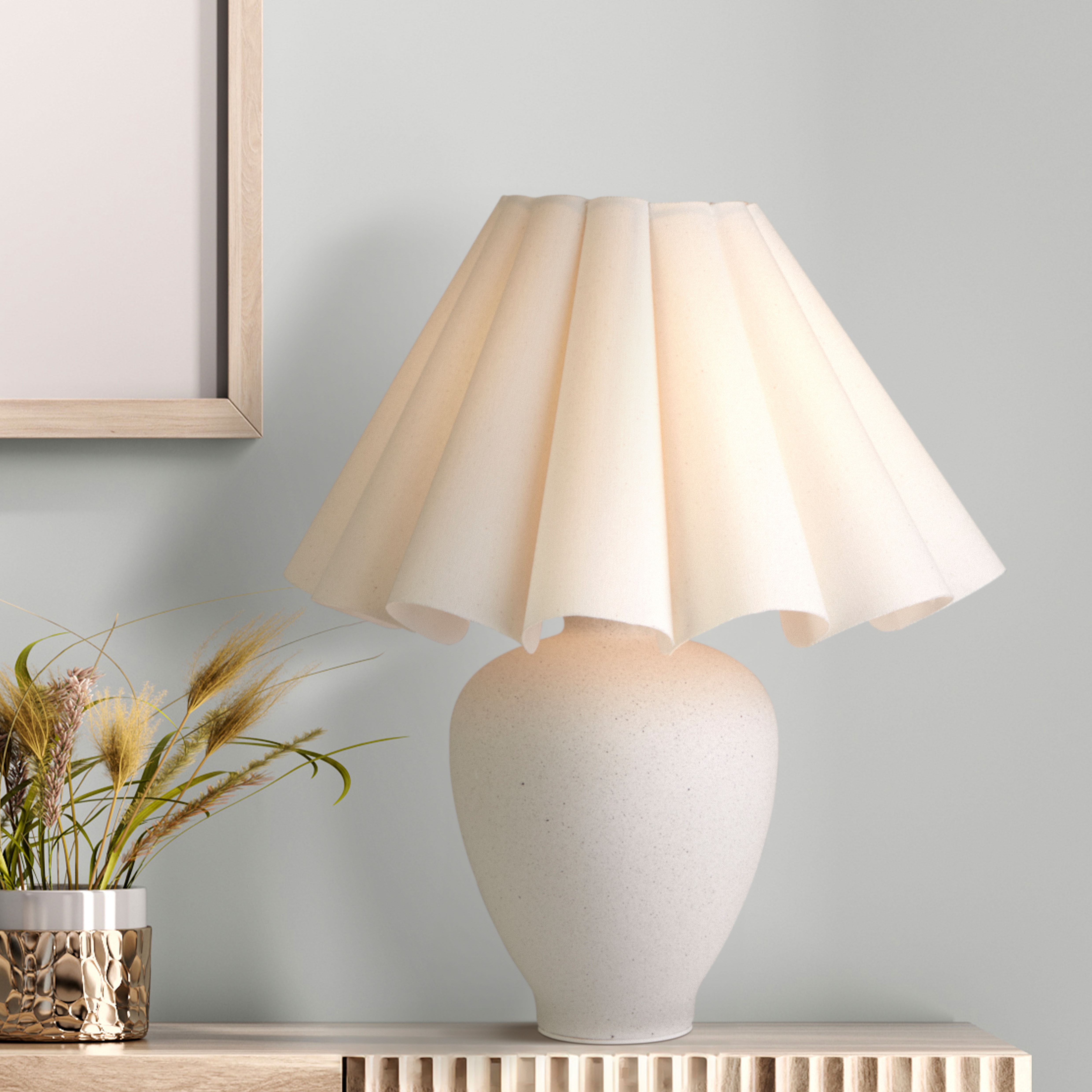TEMU Ceramic Lamp With Scallop