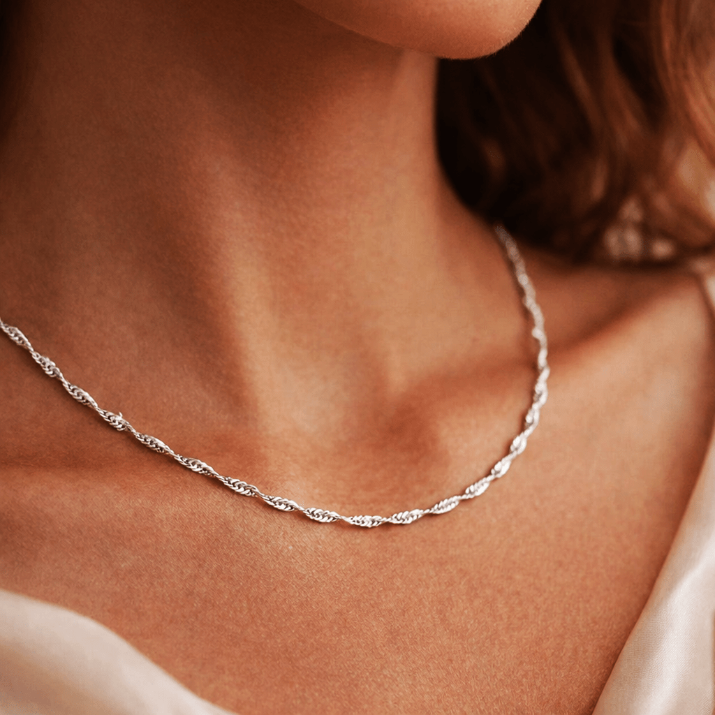 Image of Ladies' Necklace 925 Silver Plated, Chain, Elegant Necklace For Women, Minimalist Jewelry Chain