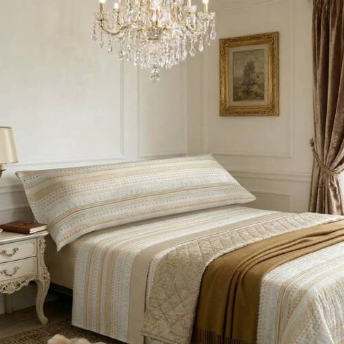 Premium three-piece bedding set: fitted sheet, sheet, and pillowcase. Soft and comfortable, available in multiple colors and sizes, easy to care for.