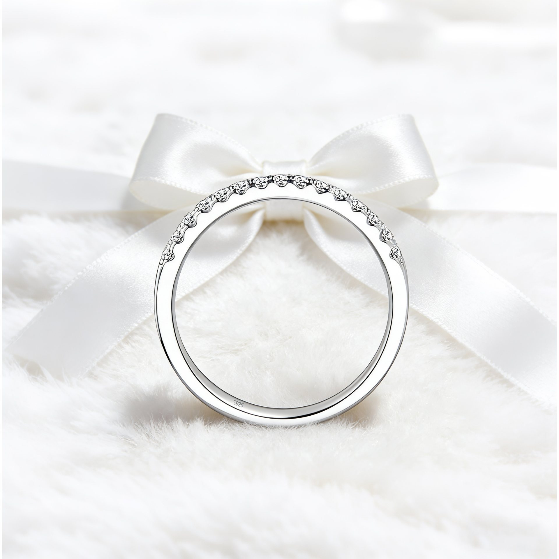925 Sterling Silver D Synthetic Moissanite Eternity Glitter Ring Band