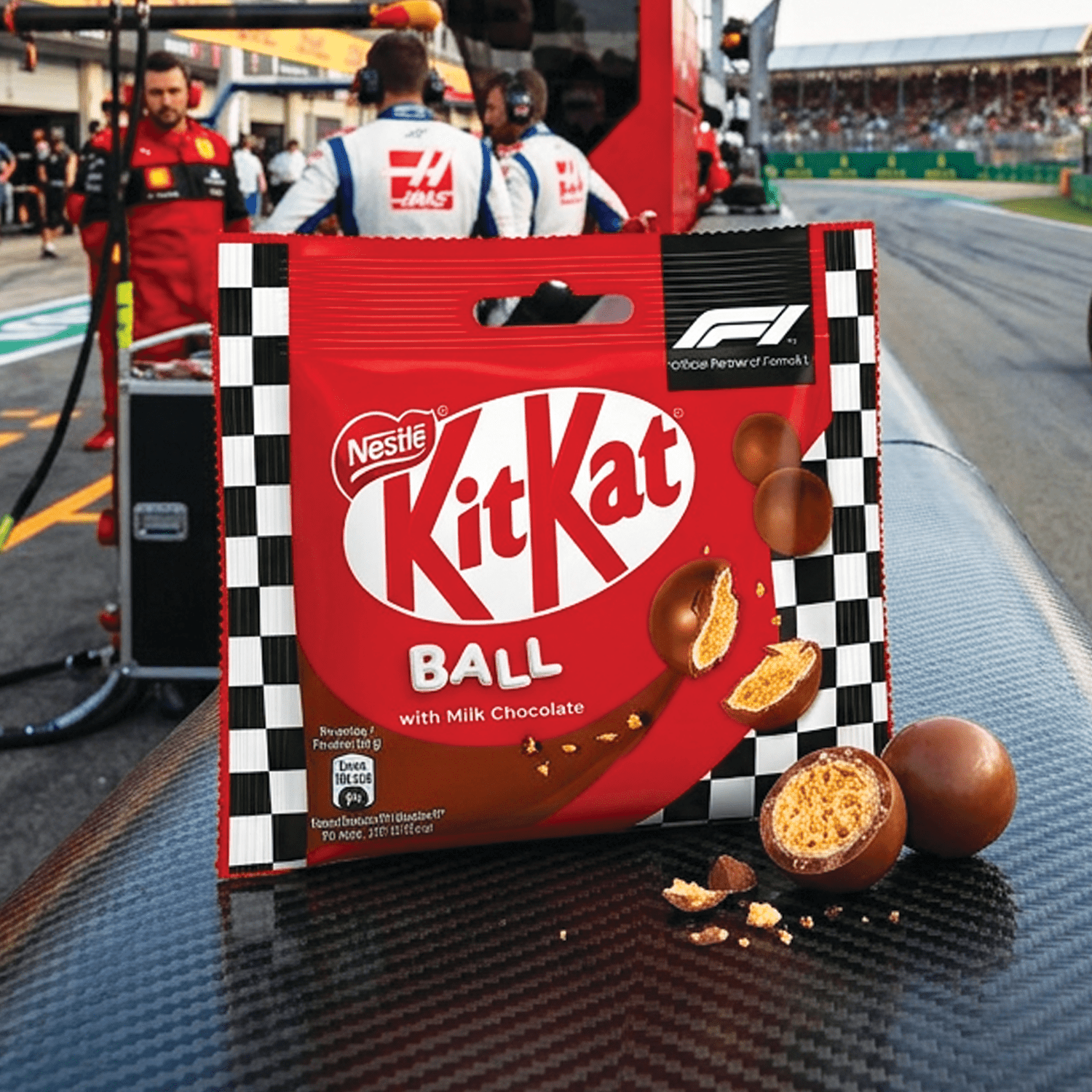 F1 Limited Edition - 2pcs Pack Kitkat Ball Milk - Crispy Wafer Ball With Milk Chocolate 2x36g