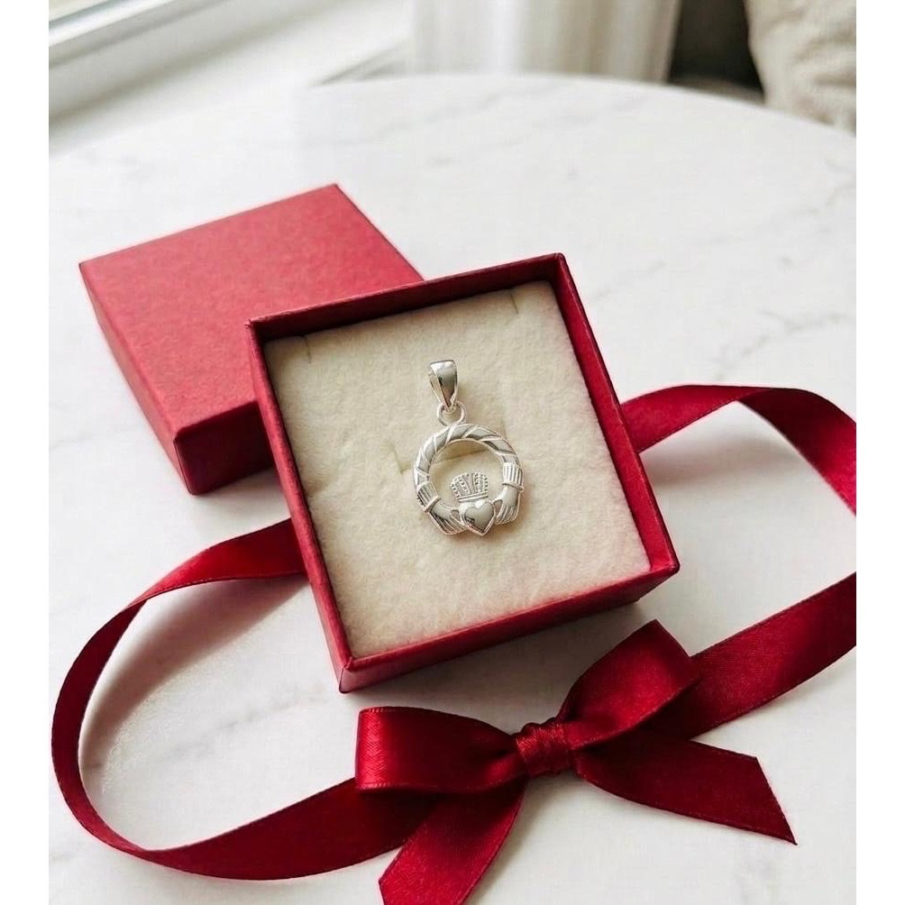 925 Sterling Silver Irish Claddagh Charm Pendant