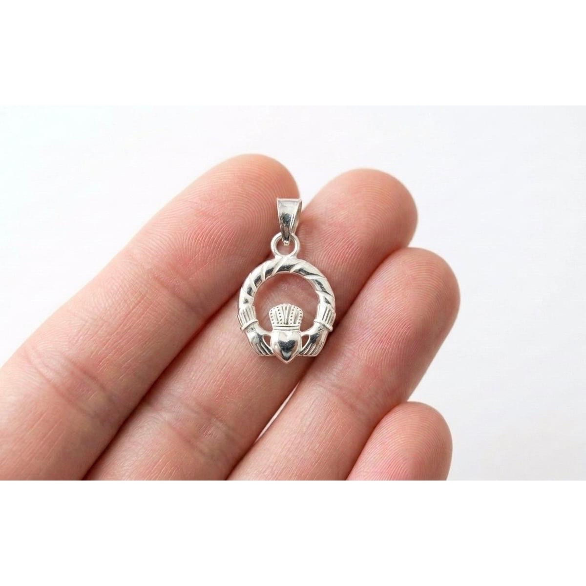 925 Sterling Silver Irish Claddagh Charm Pendant